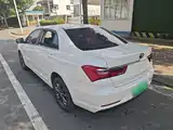 Фото 23 - BYD Qin
