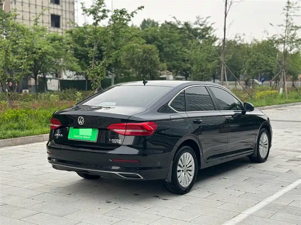 Volkswagen Lavida 2018 1.5L Automatic Comfort Version China V фото 5