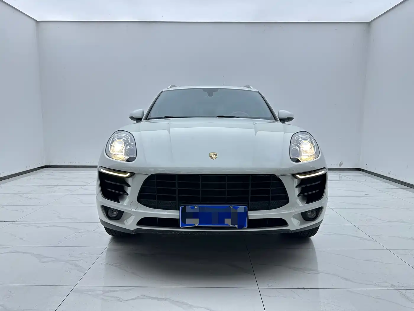 Porsche Macan 2014 Macan 2.0T фото 2