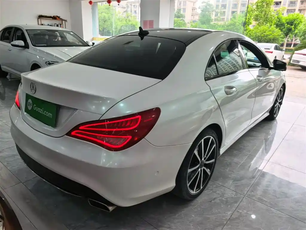 Mercedes-Benz CLA (Import) 2015 CLA 200 фото 7