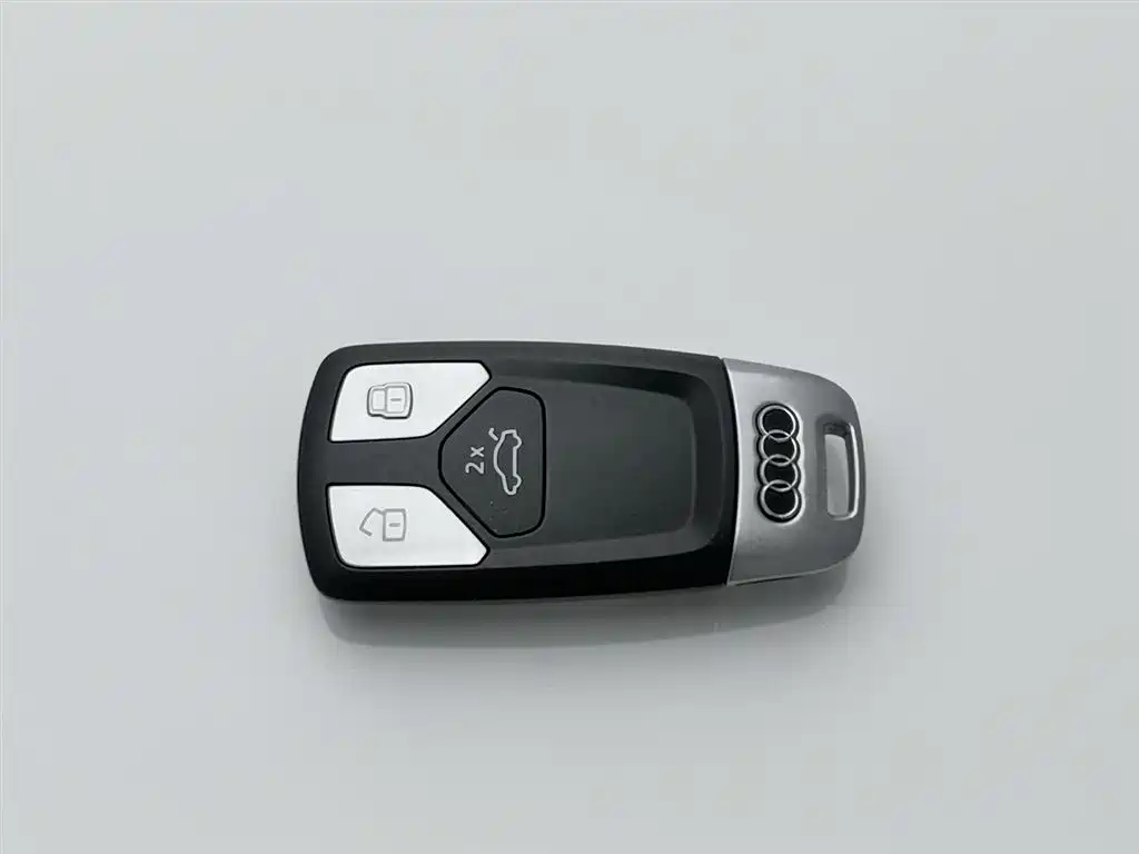 Audi A4L 2020 40 TFSI Fashion Dynamic Edition фото 19