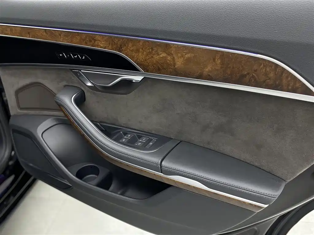 Audi A8 2019 A8L 50 TFSI quattro Luxury фото 22