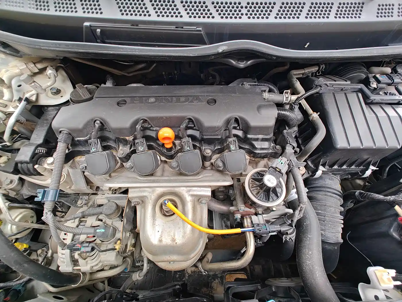 CIIMO CIIMO 2016 2015 1.8L Automatic Comfort Edition