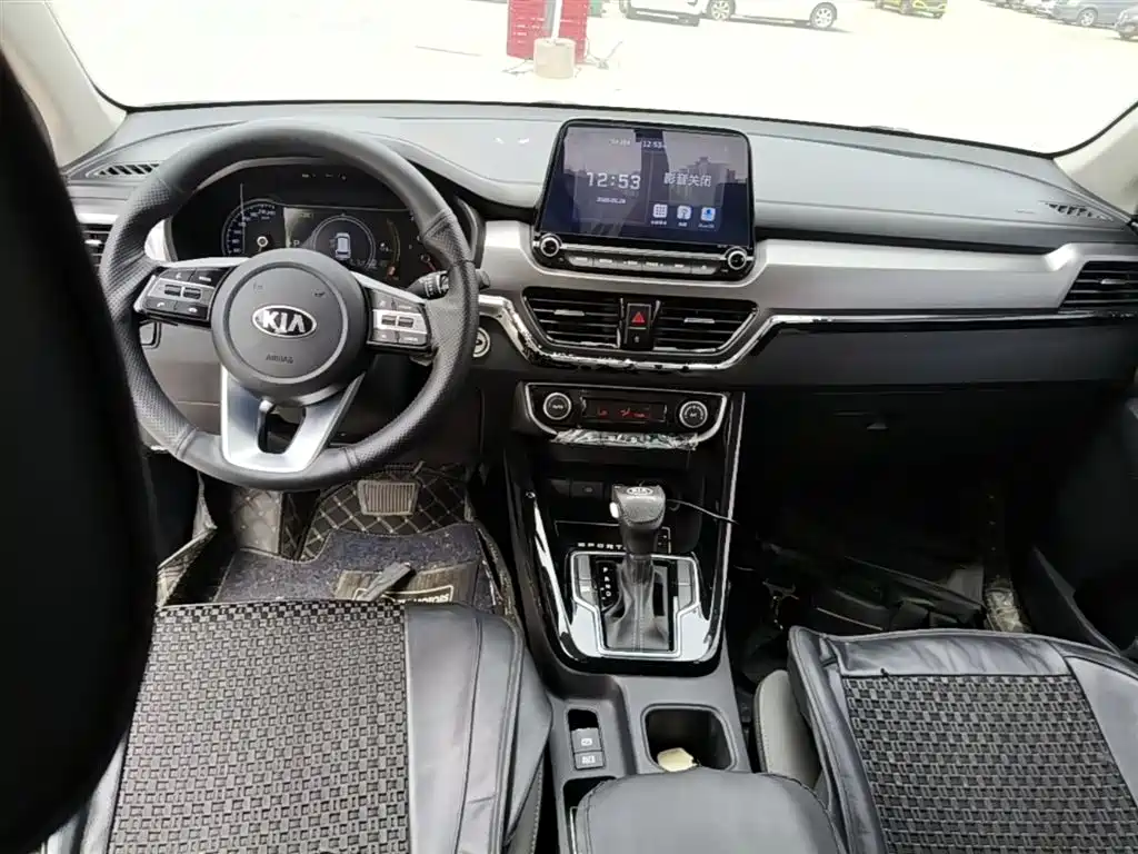 Kia Sportage 2019 2.0L Automatic Smart Luxury Edition фото 10