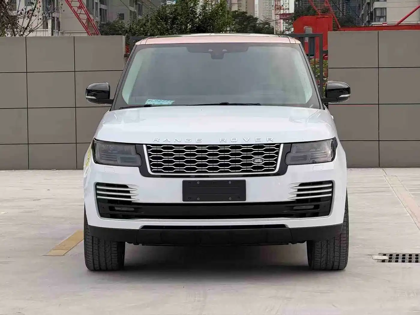Фото 1 - Land Rover Range Rover