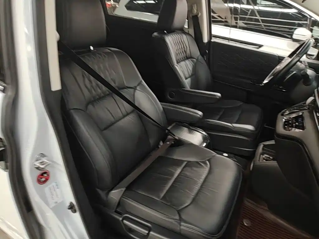 Honda Elysion 2024 2024 2.0L e:HEV Luxury Edition