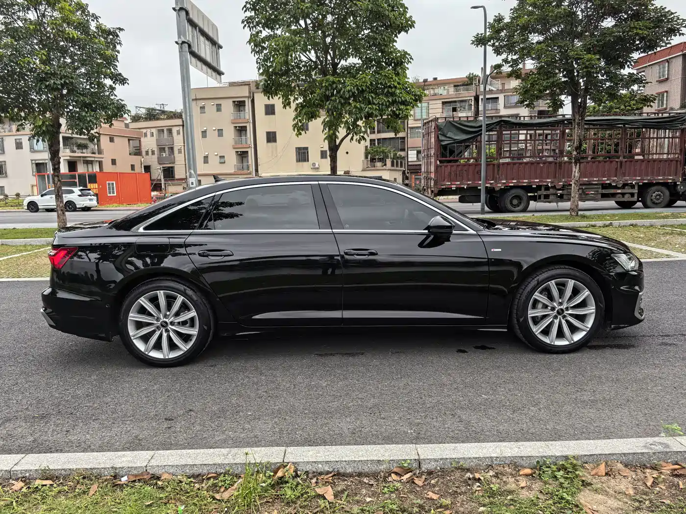 Audi A6L 2024 45 TFSI Premium Dynamic фото 4