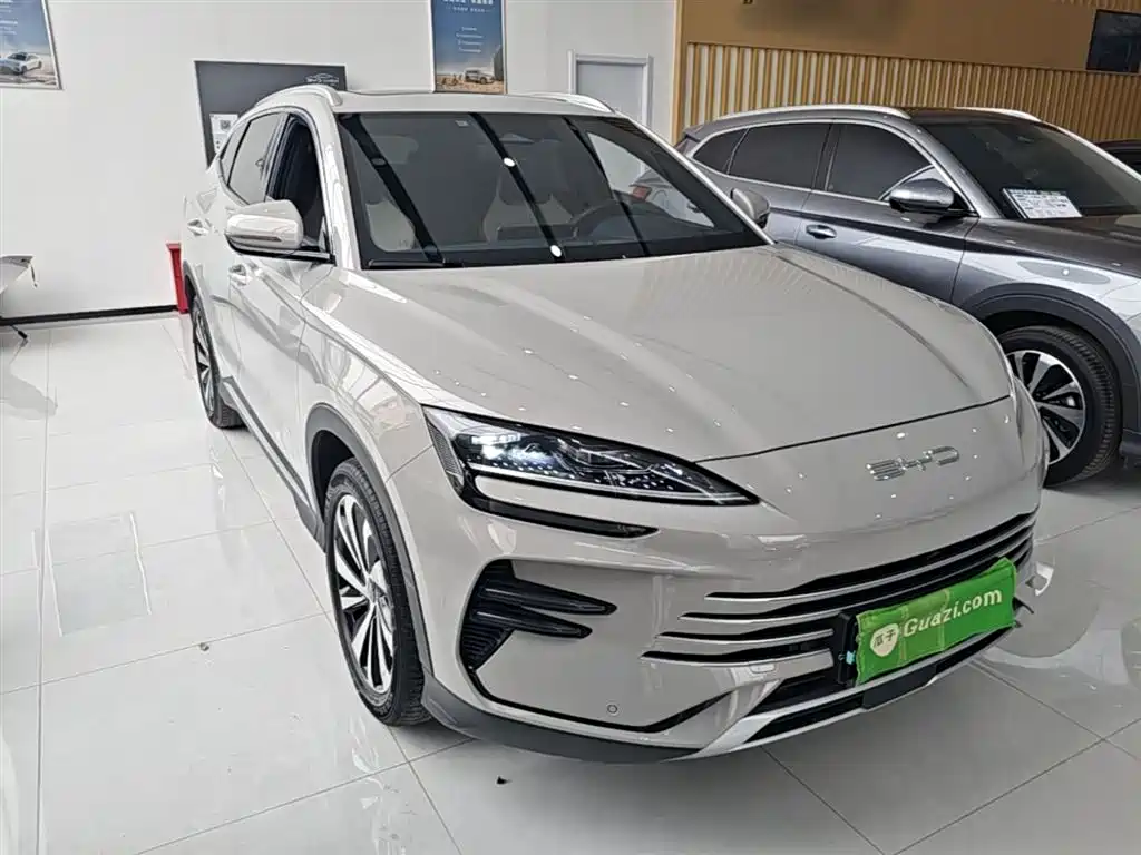 BYD Song PLUS PHEV 2024 Glory Edition DM-i 110km Flagship PLUS фото 4