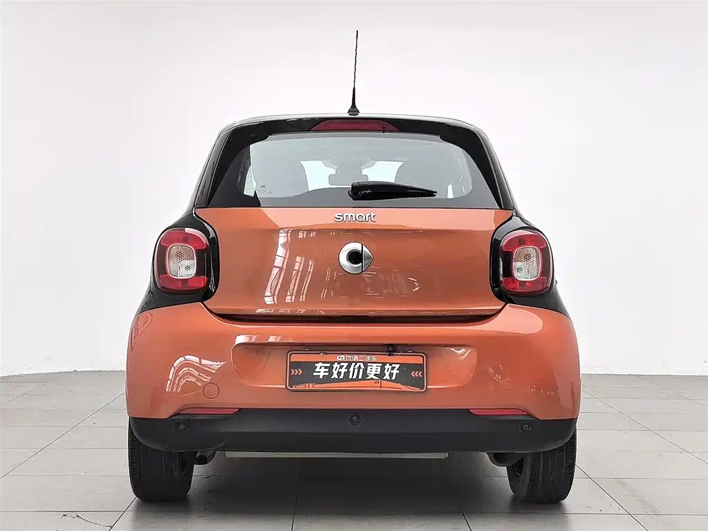 smart forfour 2016 1.0L 52kW Passion Edition фото 4
