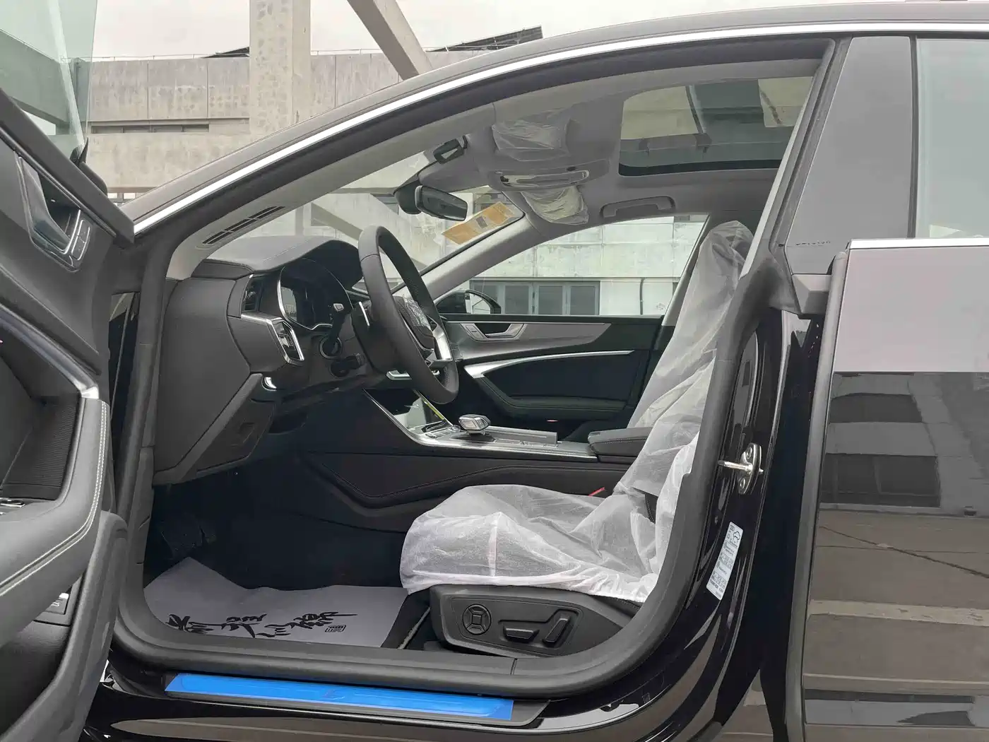 AUDI A7L