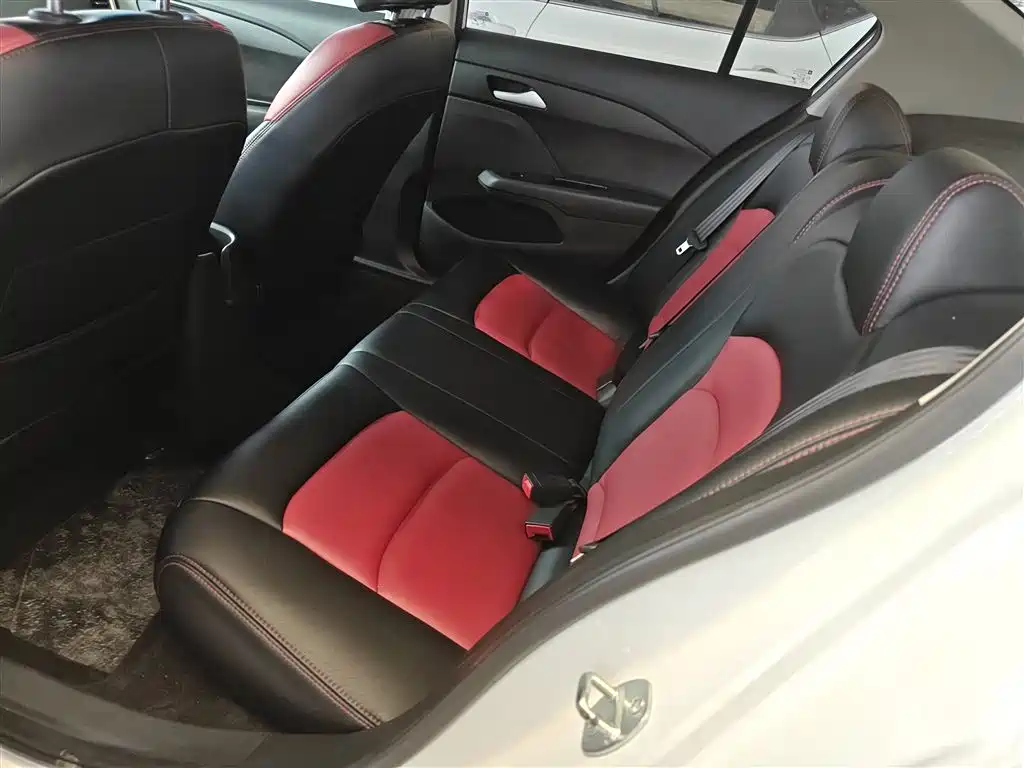 Chevrolet Cavalier 2019 320 Auto Sunroof Enjoyment Edition фото 17