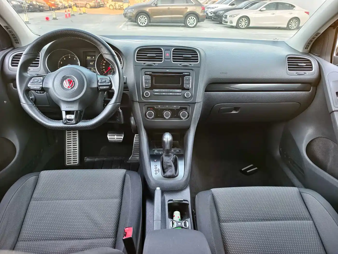 Volkswagen Golf 2011 1.4TSI Auto Comfort фото 12