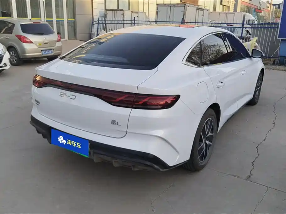 BYD QIN L