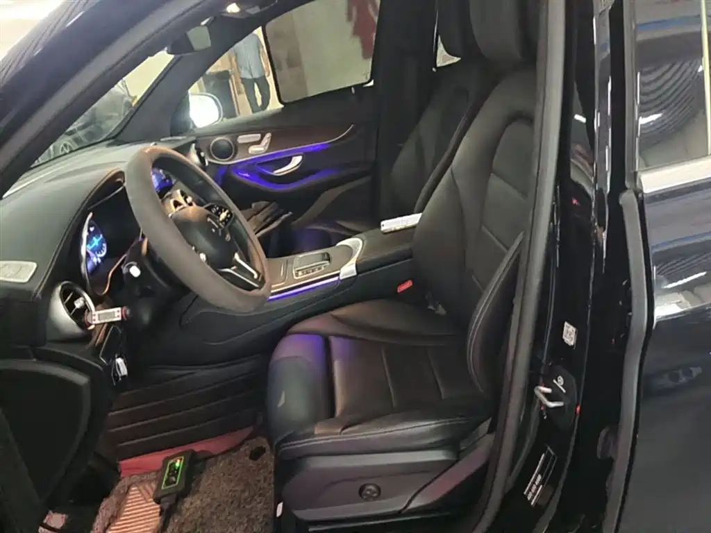 Mercedes-Benz GLC 2020 Facelift GLC 300 L 4MATIC Dynamic фото 15