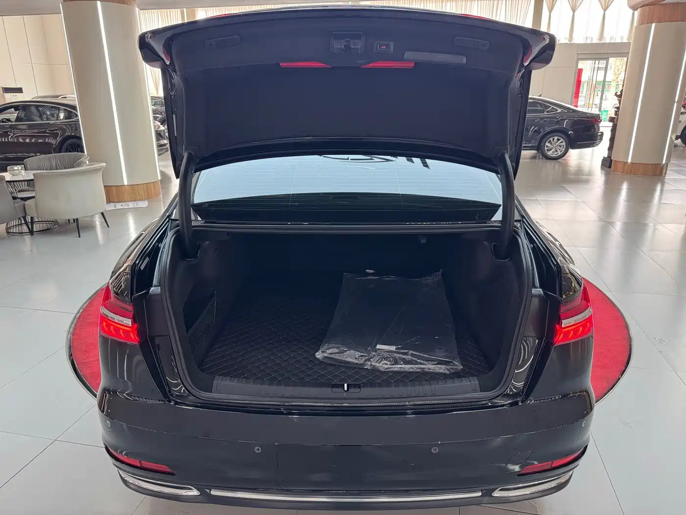 Audi A6L 2021 45 TFSI quattro Exclusive Elegance фото 31