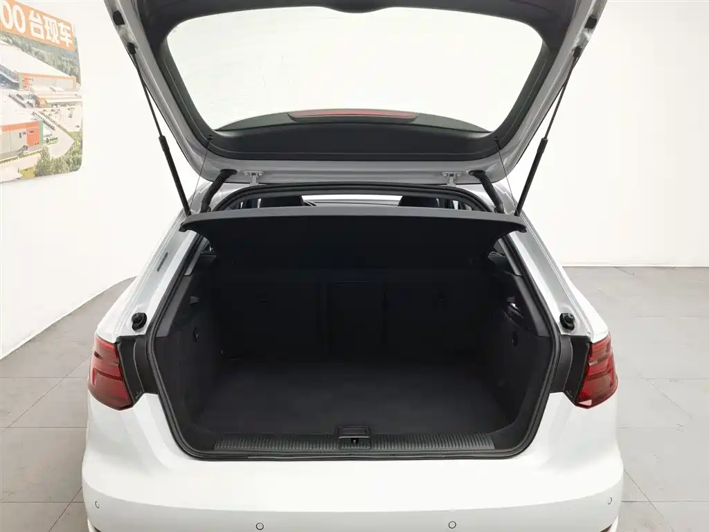 Audi A3 2019 Sportback 35 TFSI Progressive China VI фото 16