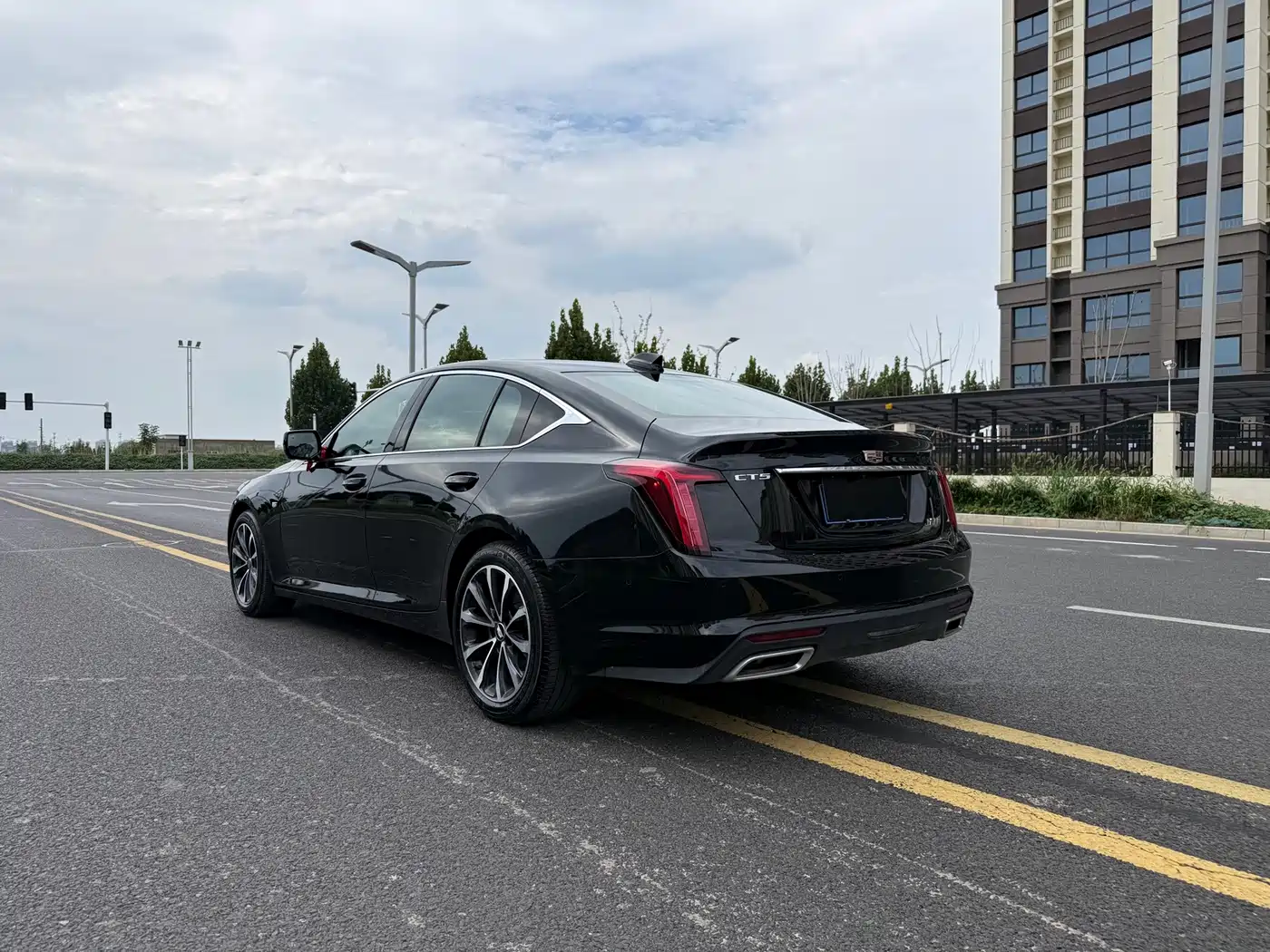 Cadillac CT5 2026 2025 Model 28T Urban Sport Edition