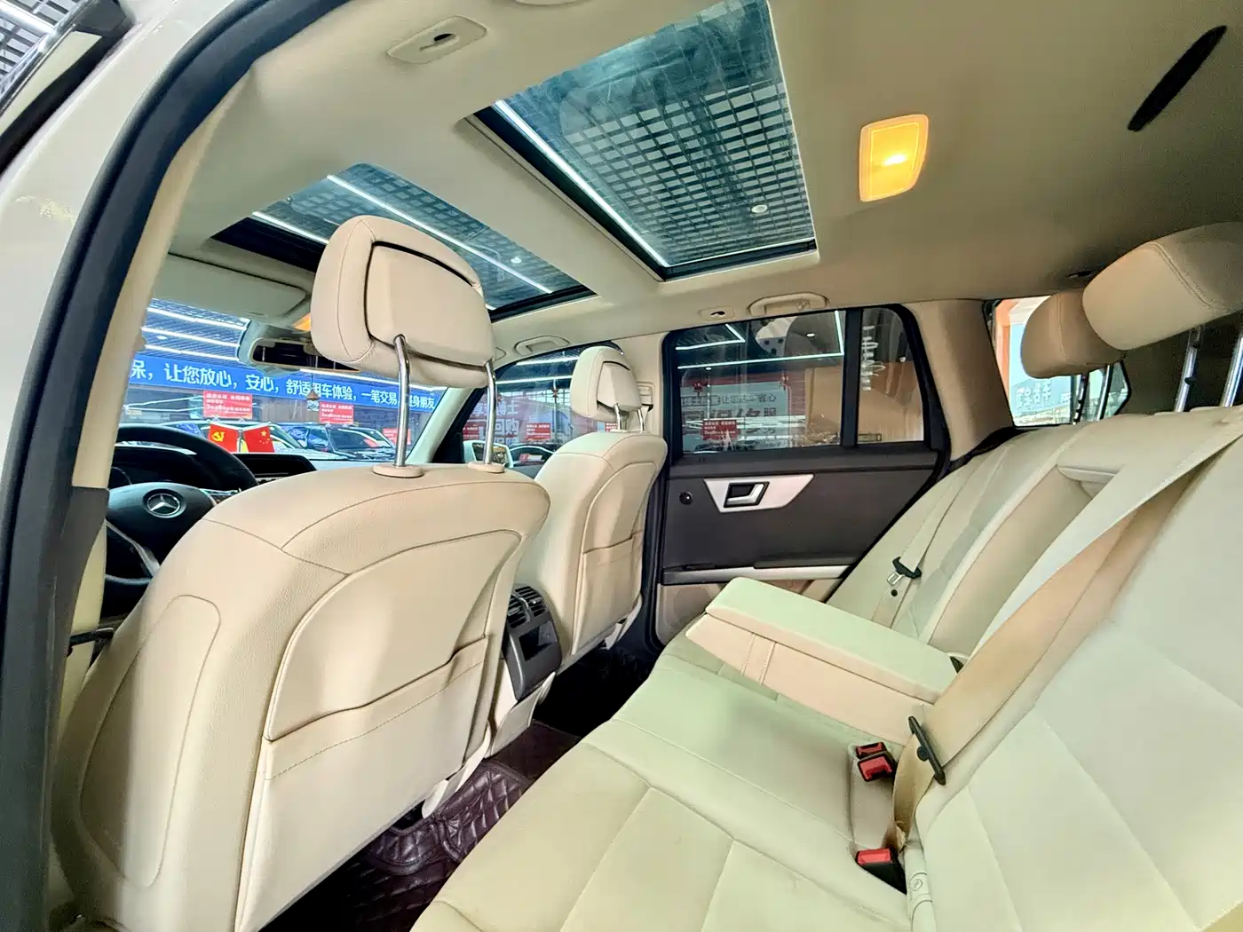 Mercedes-Benz GLK-Class 2015 GLK 300 4MATIC Fashion Ultimate Edition фото 11