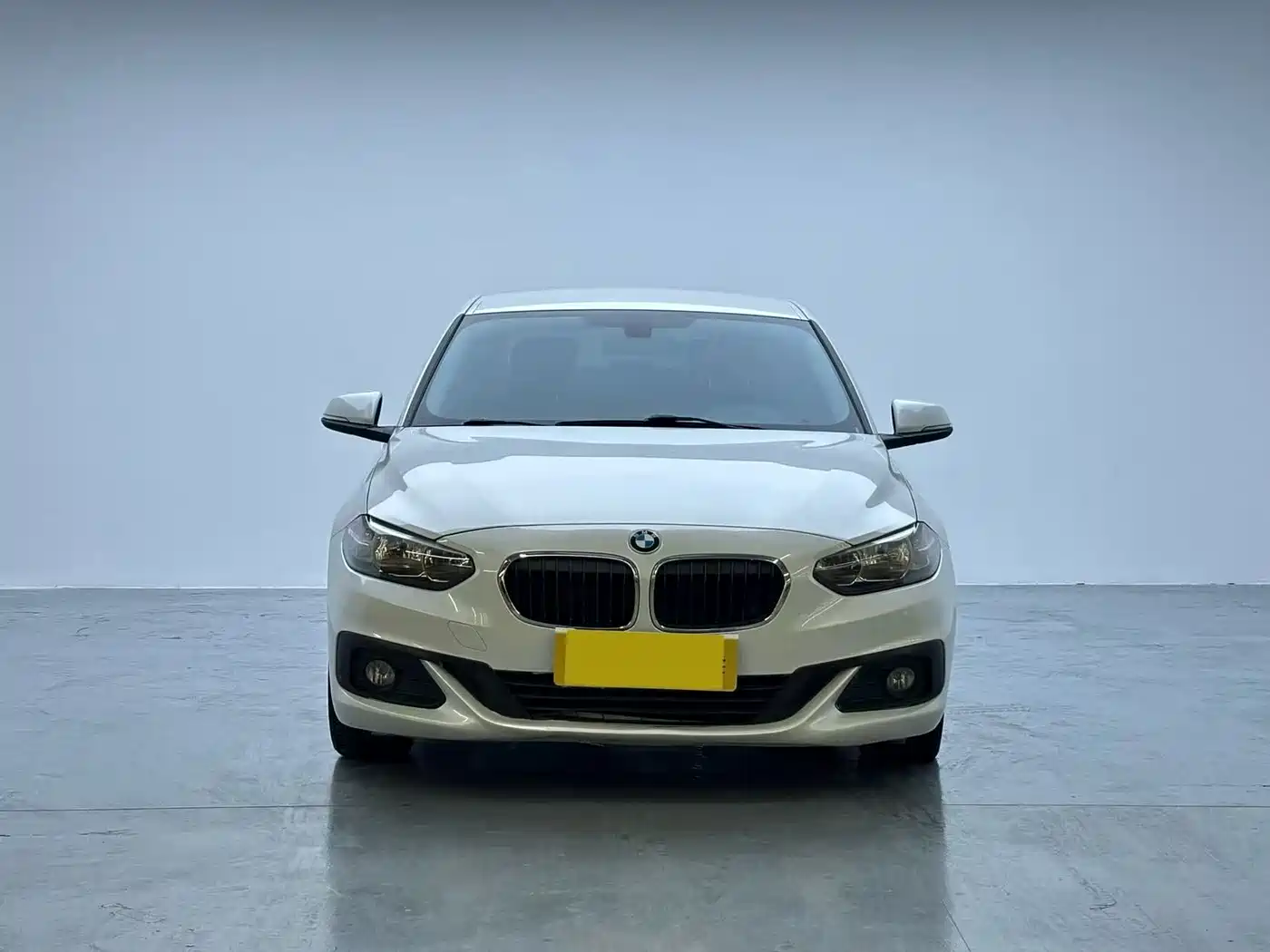 BMW 1 Series 2017 118i Fashion фото 2