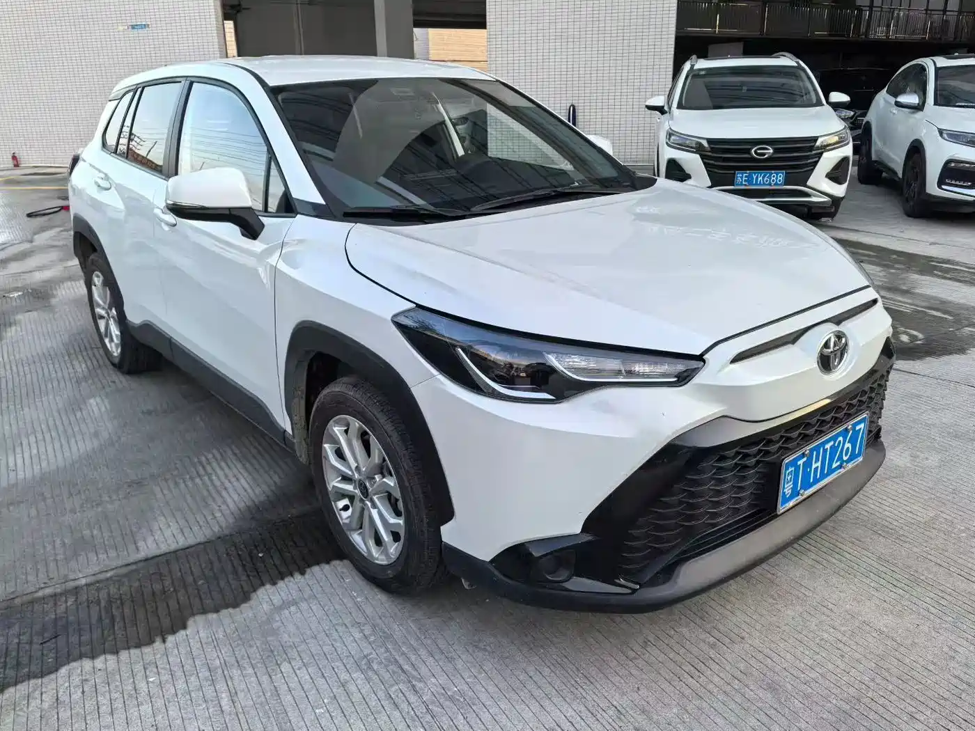 Toyota Frontlander 2023 2.0L CVT Luxury Edition фото 3
