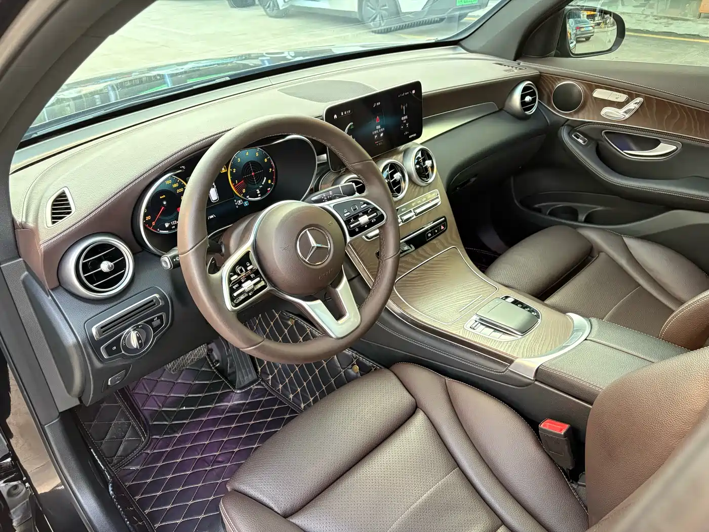 Mercedes-Benz GLC 2020 GLC 300 L 4MATIC Dynamic фото 10