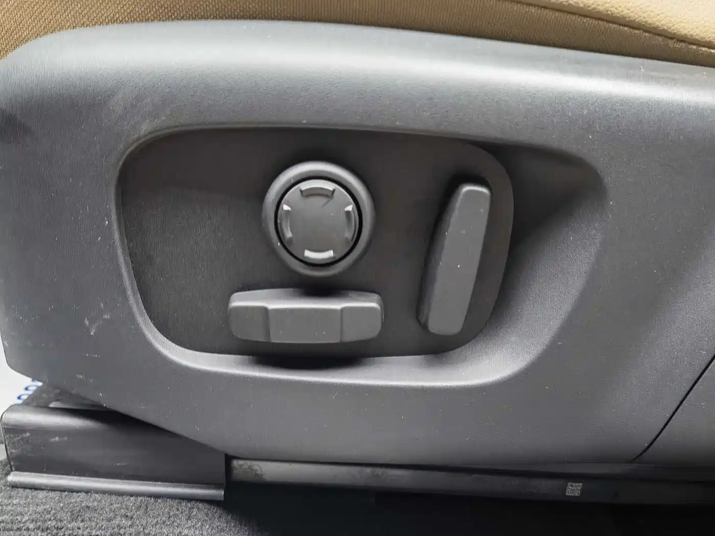 Land Rover Discovery Sport 2024 Performance Technology Edition фото 15