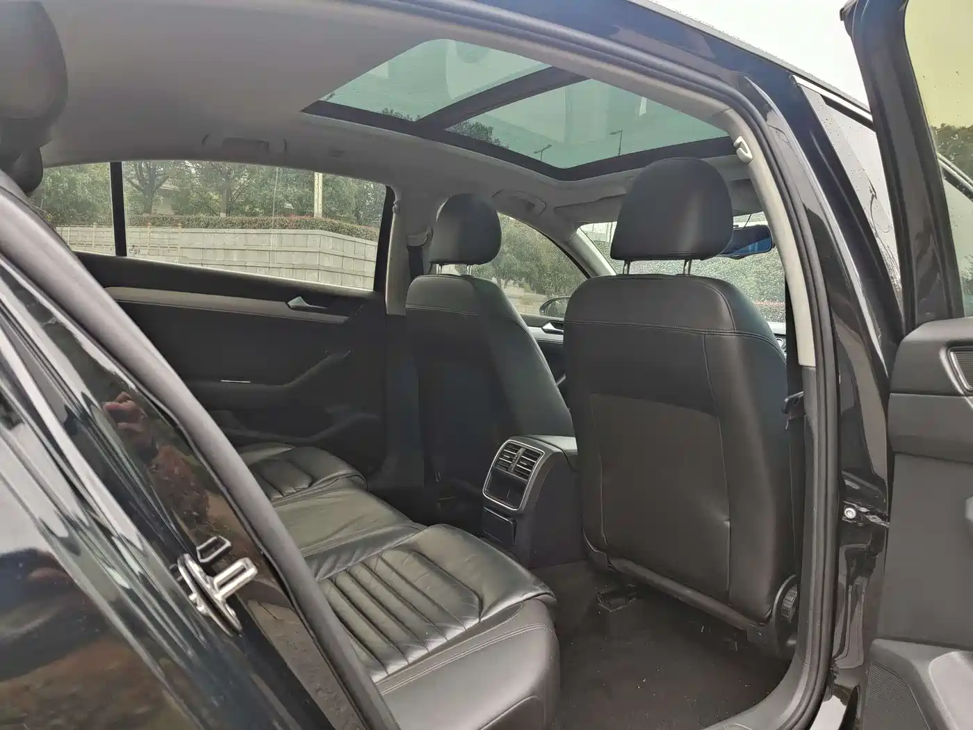 Volkswagen Magotan 2019 280TSI DSG Comfort China V фото 9