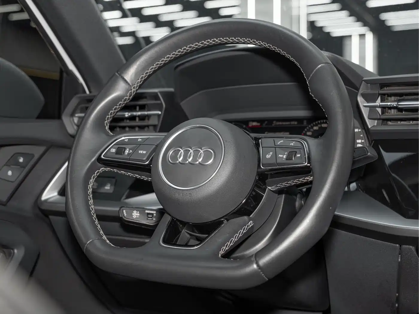 Audi A3 2023 A3L Limousine 35 TFSI Fashion Sport фото 4