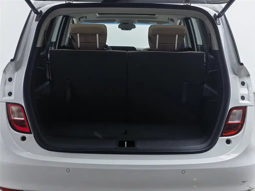 Buick GL6 2021 323T Mild Hybrid Connected Premium Trim фото 16