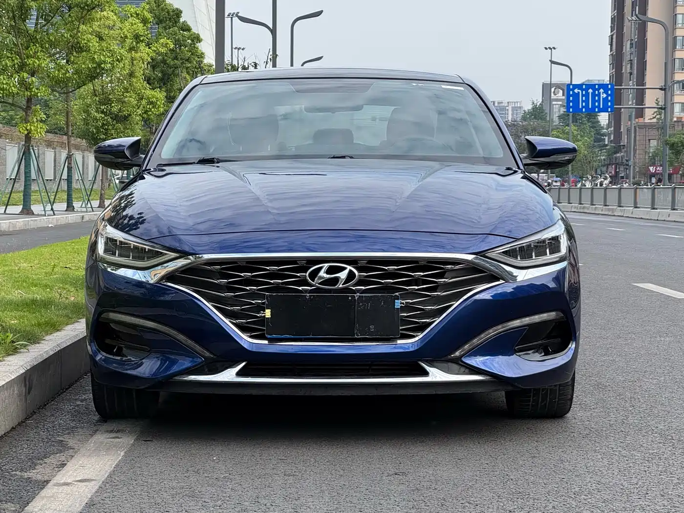 Hyundai Fista 2019 280TGDi Smart Speed Edition China VI фото 2