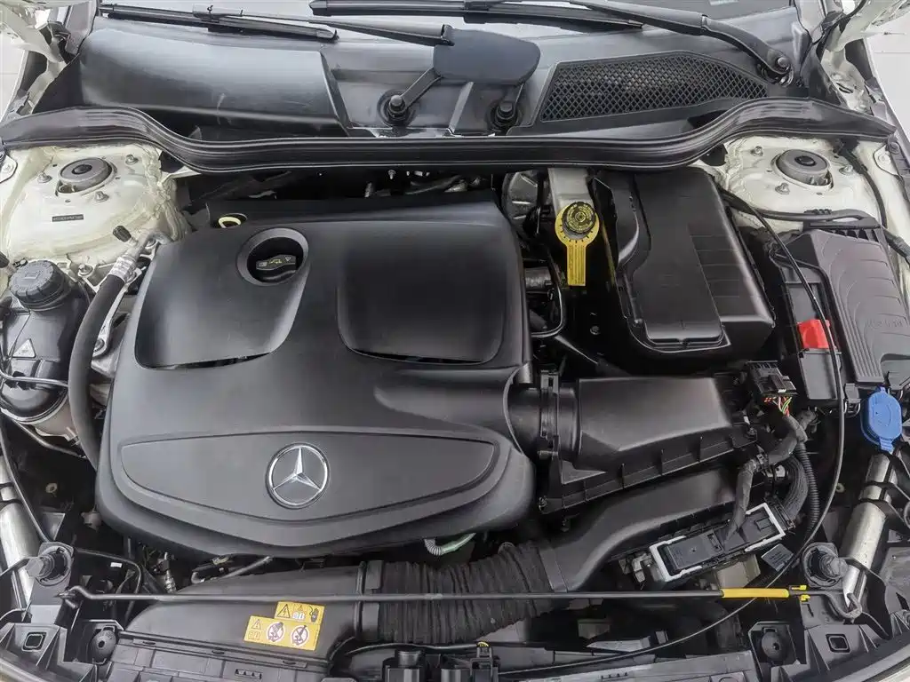 Mercedes-Benz CLA (Import) 2017 CLA 200 Dynamic фото 6