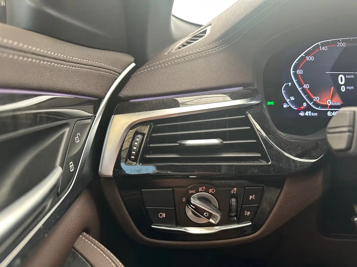 BMW 5 Series 2022 525Li Luxury Package фото 29