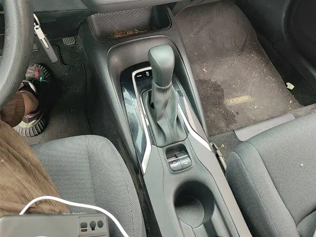Toyota Levin 2019 185T CVT Entry Edition China VI фото 14