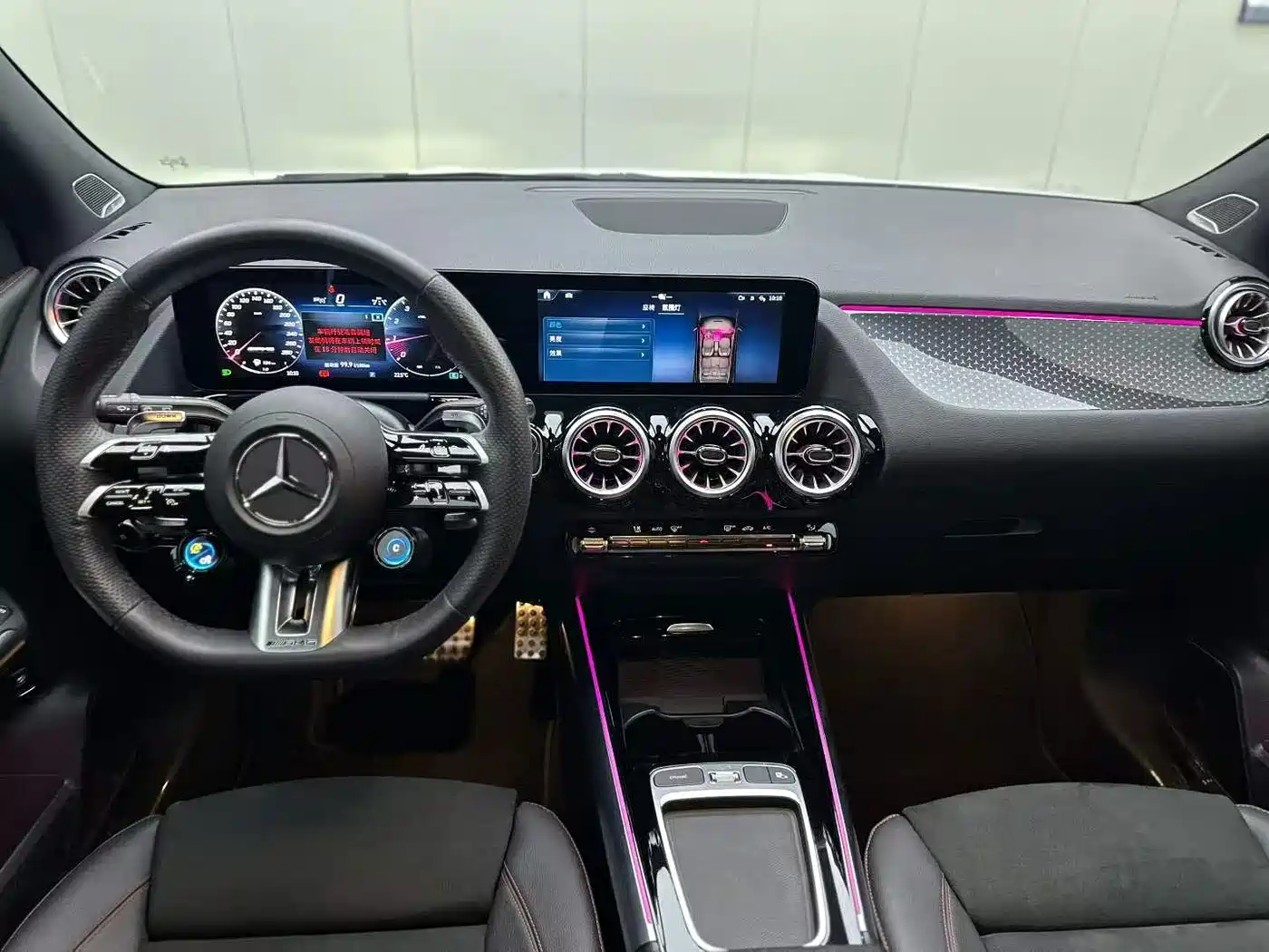 Mercedes-Benz GLA AMG 2024 AMG GLA 35 4MATIC фото 9