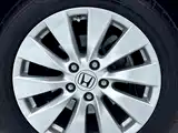Фото 17 - Honda Accord
