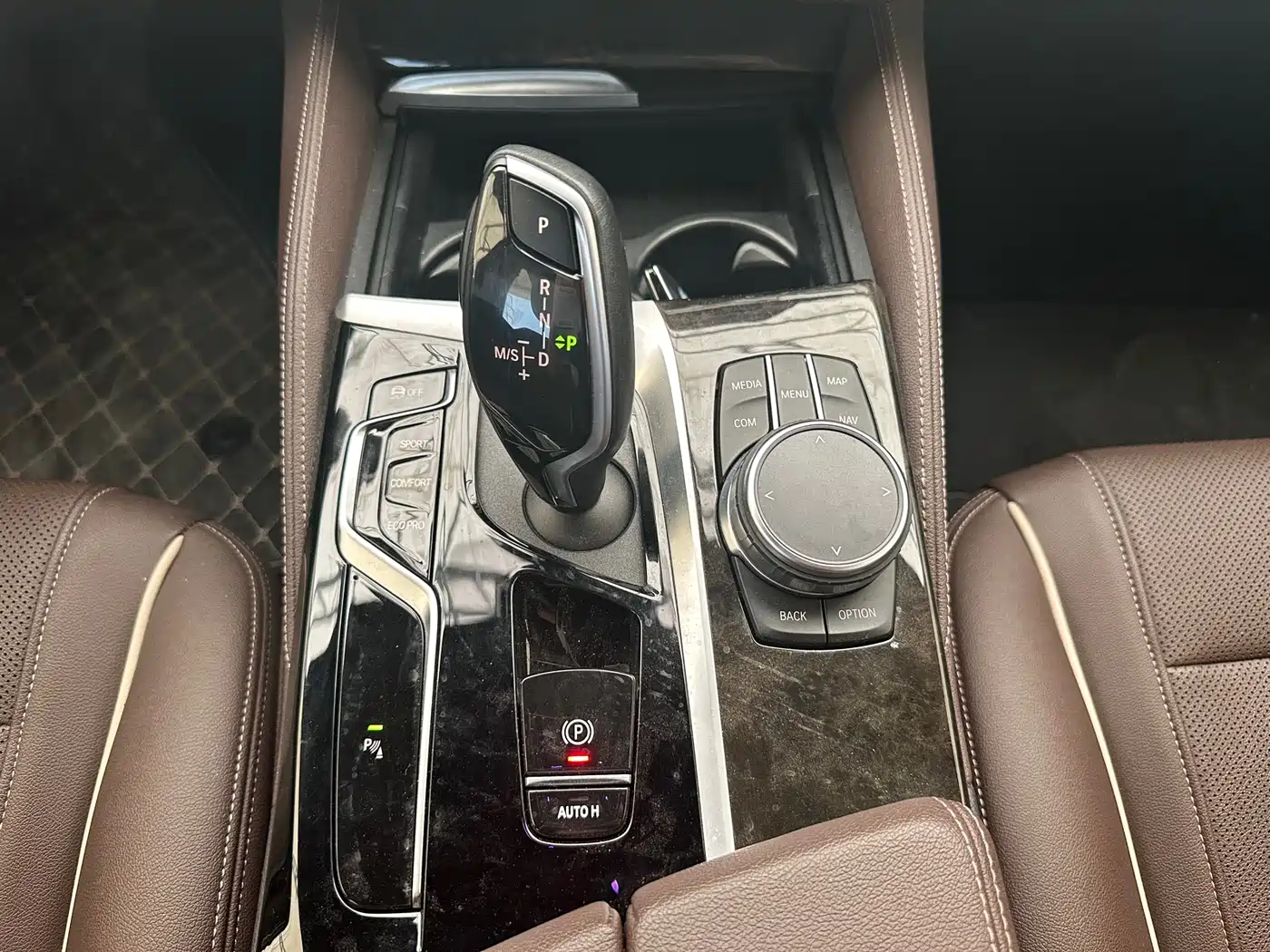 BMW 5 Series 2022 525Li Luxury Package фото 26
