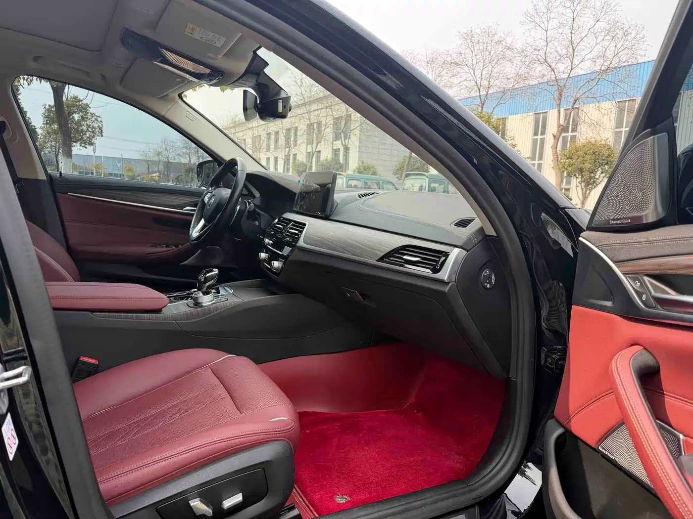 BMW 5 Series 2022 530Li Leading Luxury Package фото 8