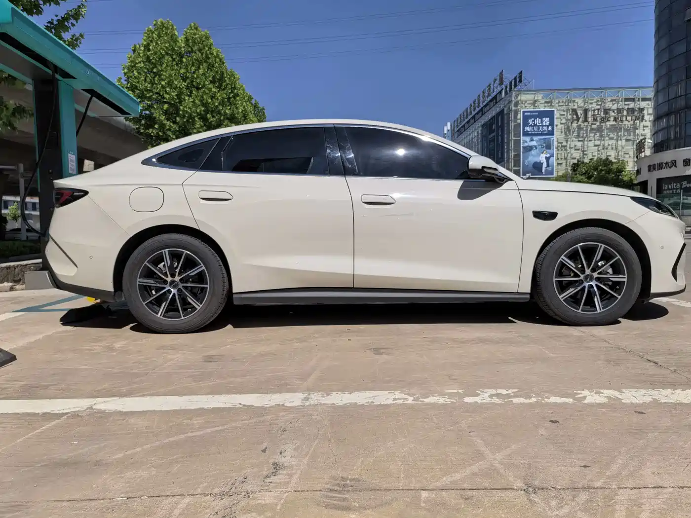 BYD Seal 06 New Energy 2025 DM-i Smart Drive Edition 120KM Luxury фото 5