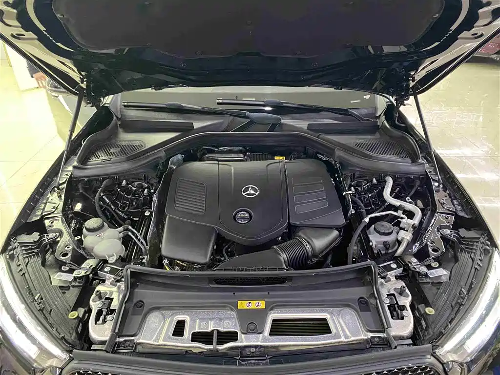 Mercedes-Benz GLC 2024 Facelift GLC 300 L 4MATIC Sport 5-seater фото 15