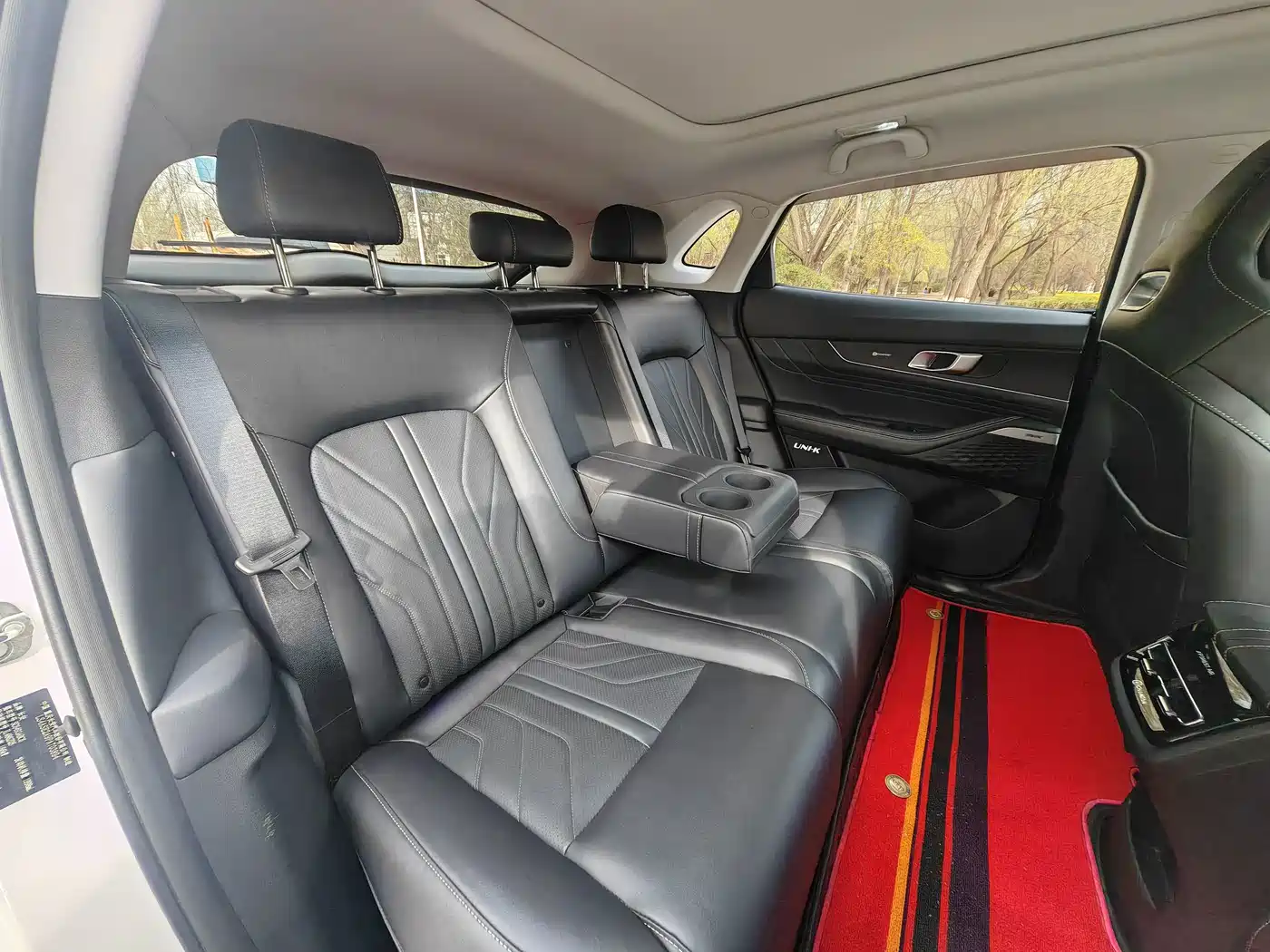 Changan UNI-K 2023 2023 2.0T 2WD Delight Edition