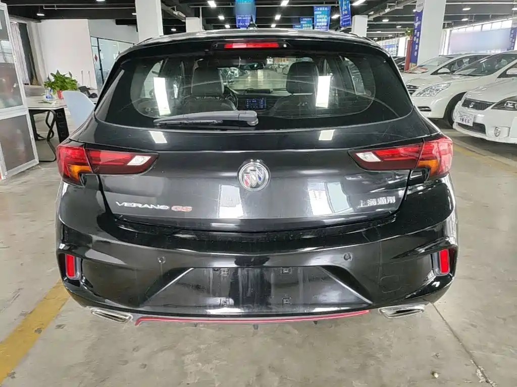 Photo 6 - Buick Verano