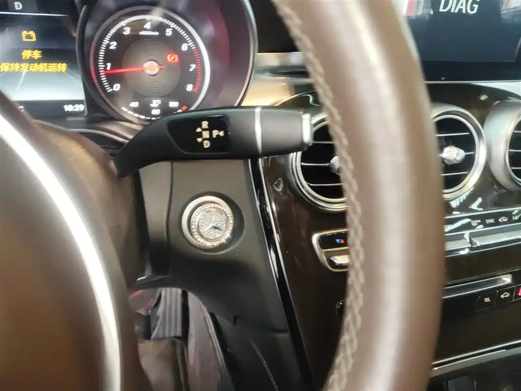 Mercedes-Benz GLC 2019 Facelift GLC 260 L 4MATIC Luxury фото 14