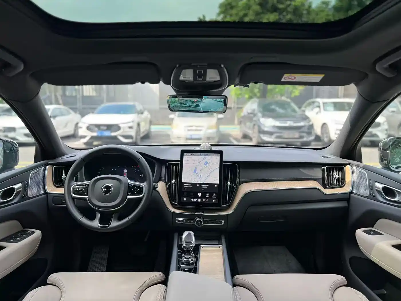 Volvo XC60 2025 2026 B5 AWD Zhiyuan Sport Edition