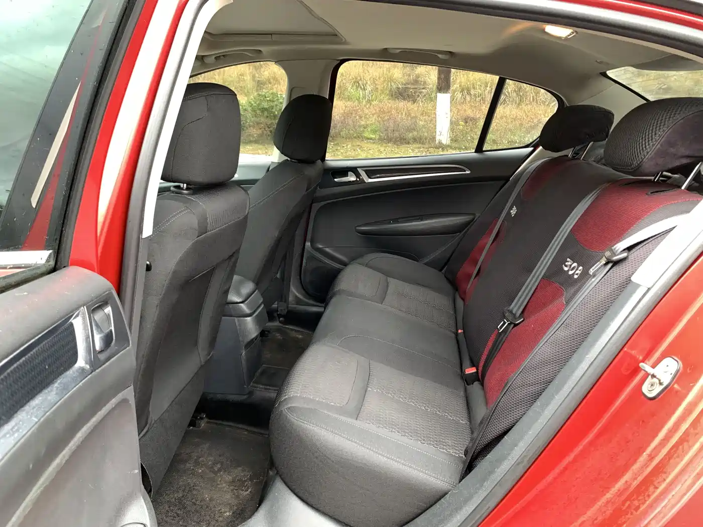 Peugeot 308 2012 1.6L Manual Premium Type фото 12