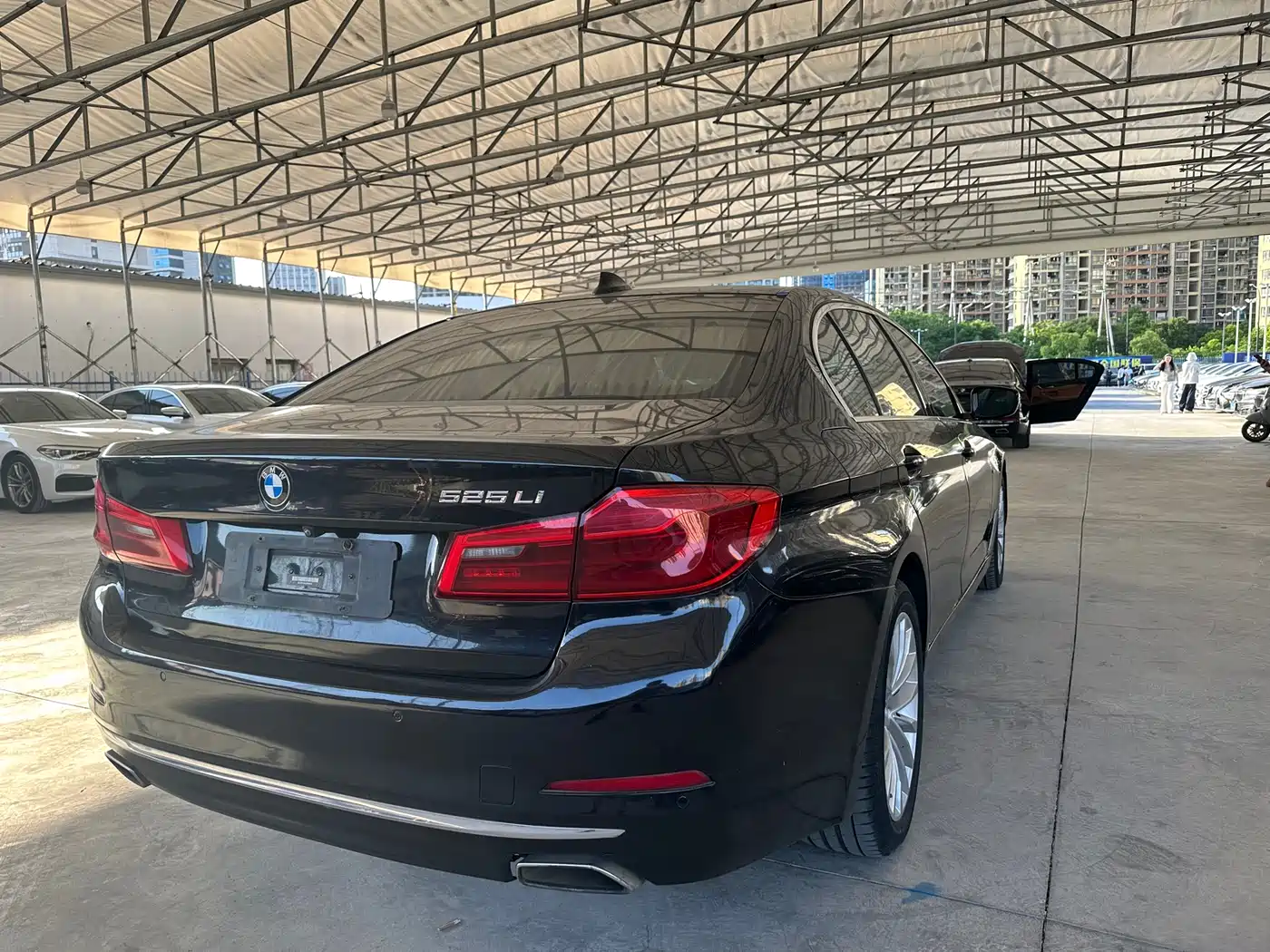 BMW 5 Series 2018 525Li Luxury Package фото 6