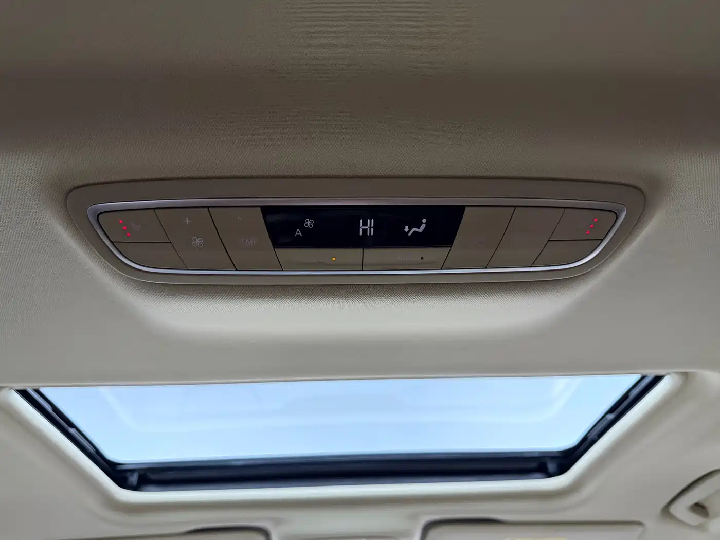 Buick GL8 2023 ES Landmaster Exclusive фото 11
