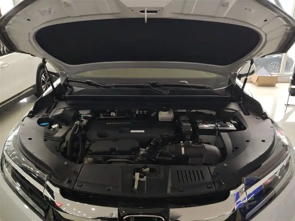 HONDA CROWN ROAD