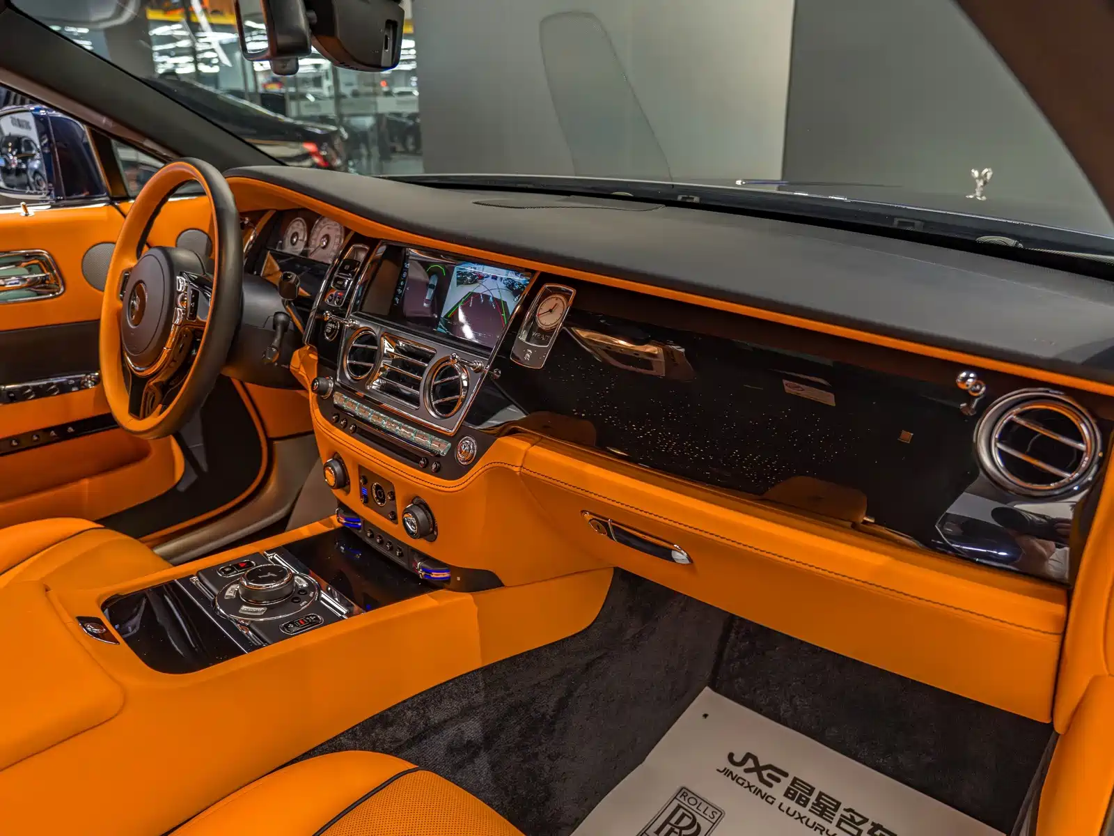Фото 6 - Rolls-Royce Wraith