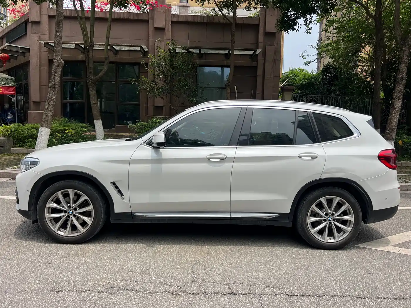BMW X3 2020 xDrive25i Luxury Package фото 4