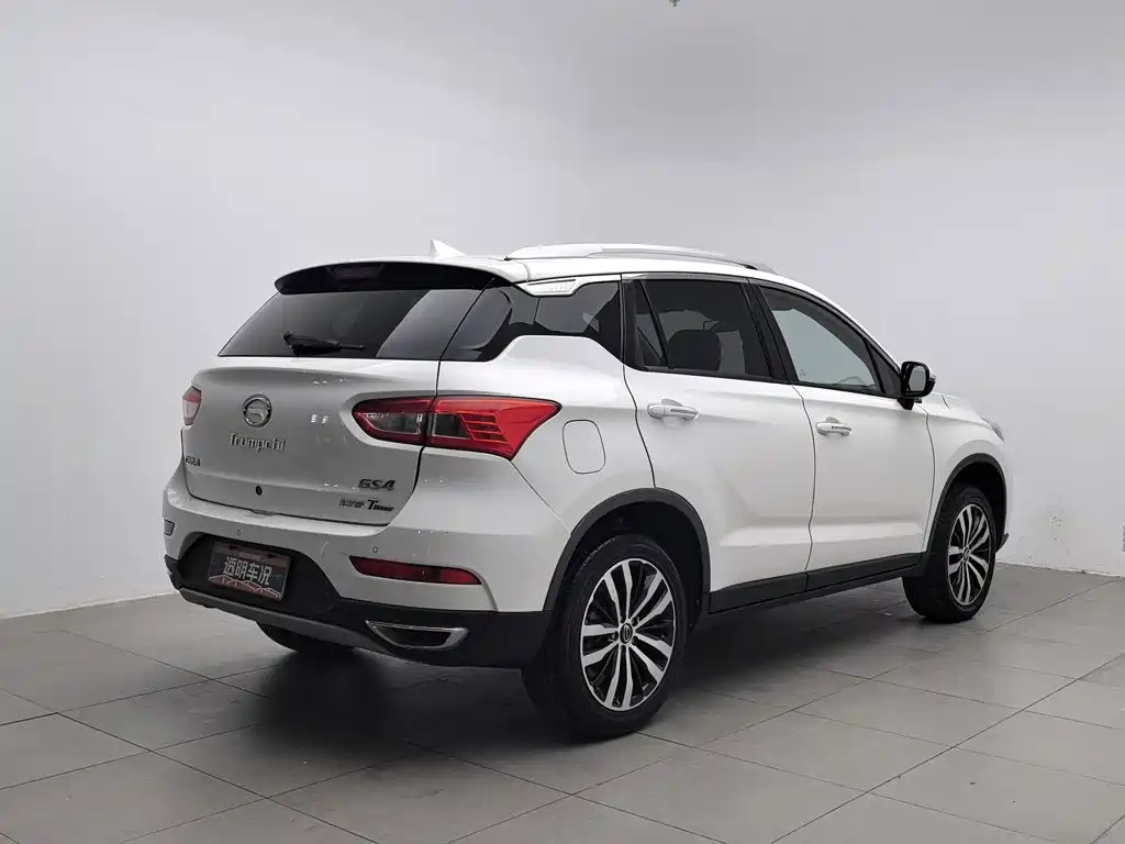 Фото 2 - GAC Trumpchi GS4
